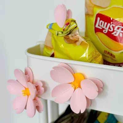Cute Magnetic Flower Clips (Imported)