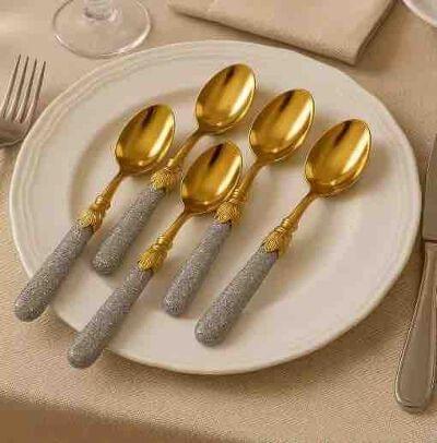 6 Pcs Fancy Golden Spoon Set (Imported)