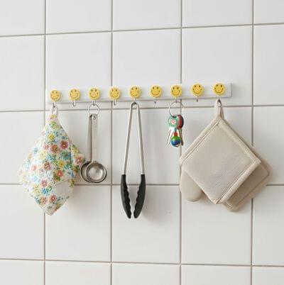 Self Adhesive 8in1 Smiley Hook Plate